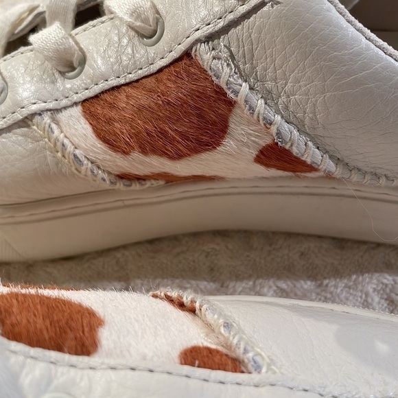 🤩host Pick🤩 Ugg Animal Print/Hair Tenus Dinale Lace Up Platform Sneakers Box - Picture 7 of 8